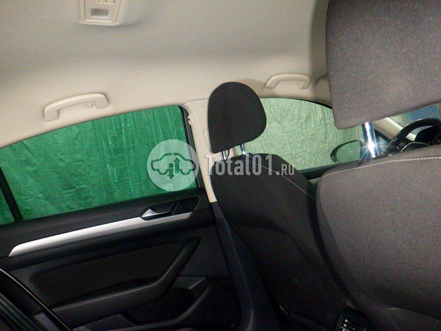 Фото Volkswagen Passat 30