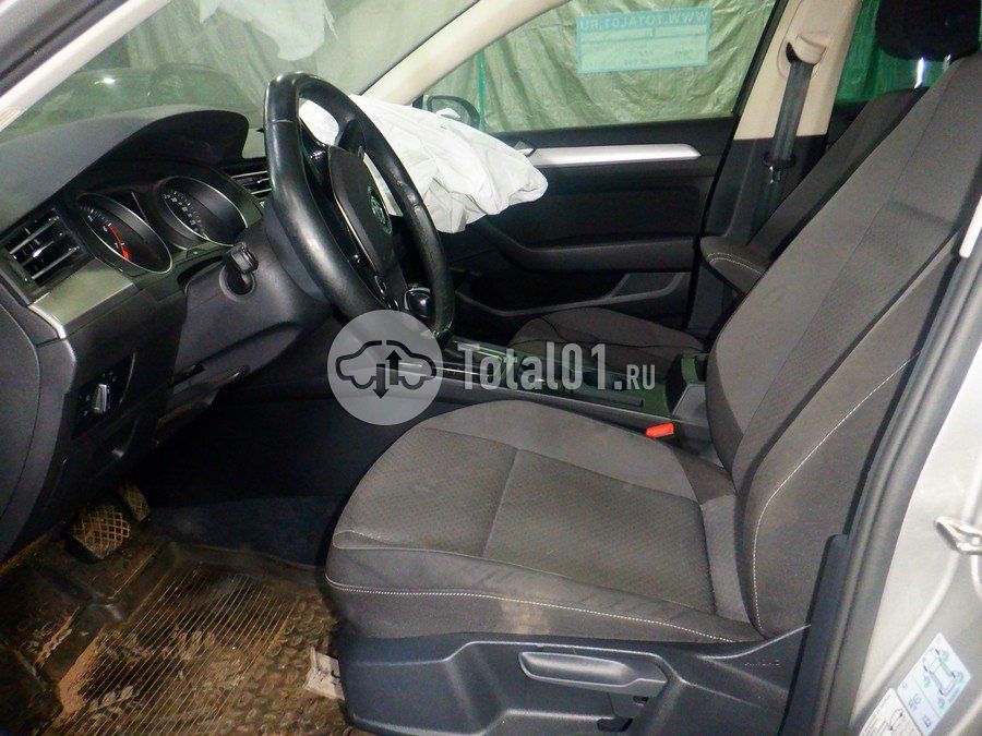 Фото Volkswagen Passat 52