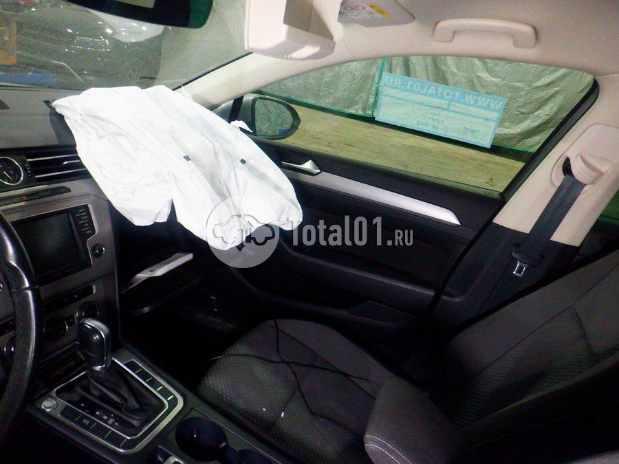 Фото Volkswagen Passat 70