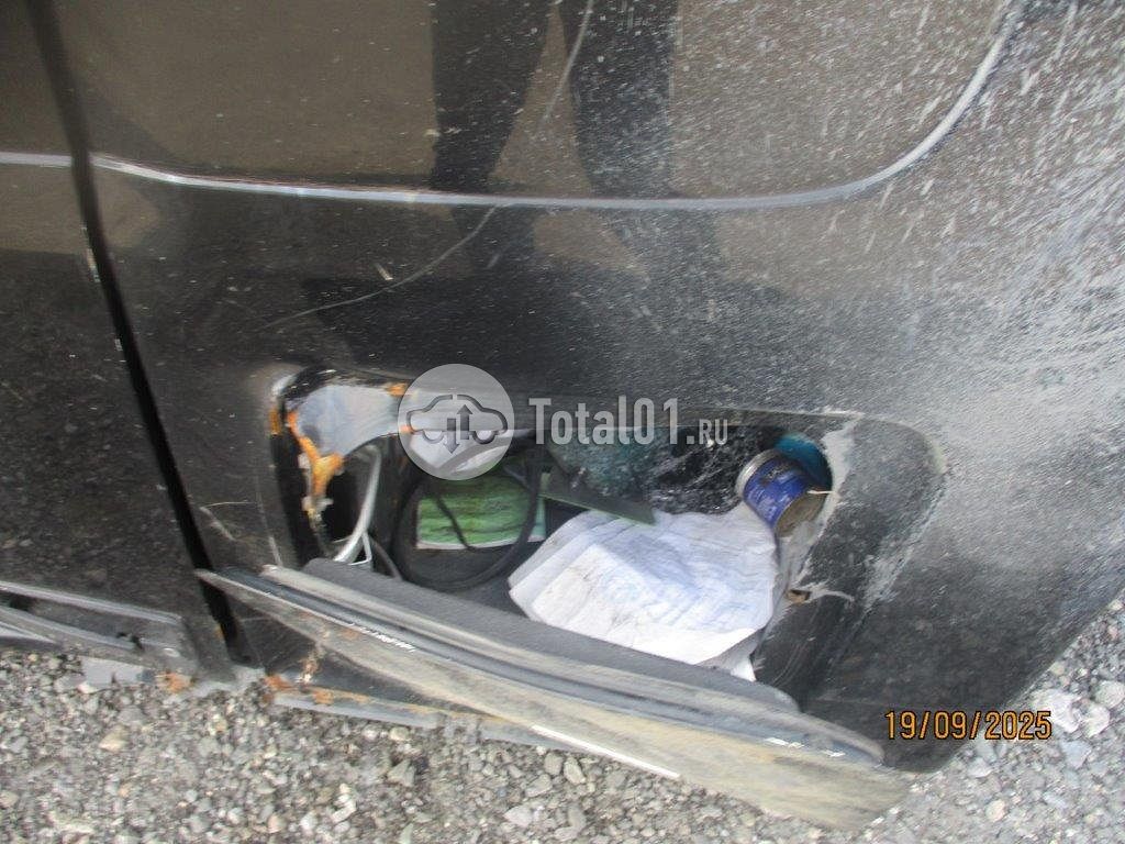 Фото Mercedes-Benz Actros 8