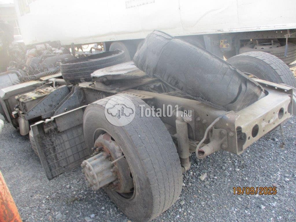 Фото Mercedes-Benz Actros 102