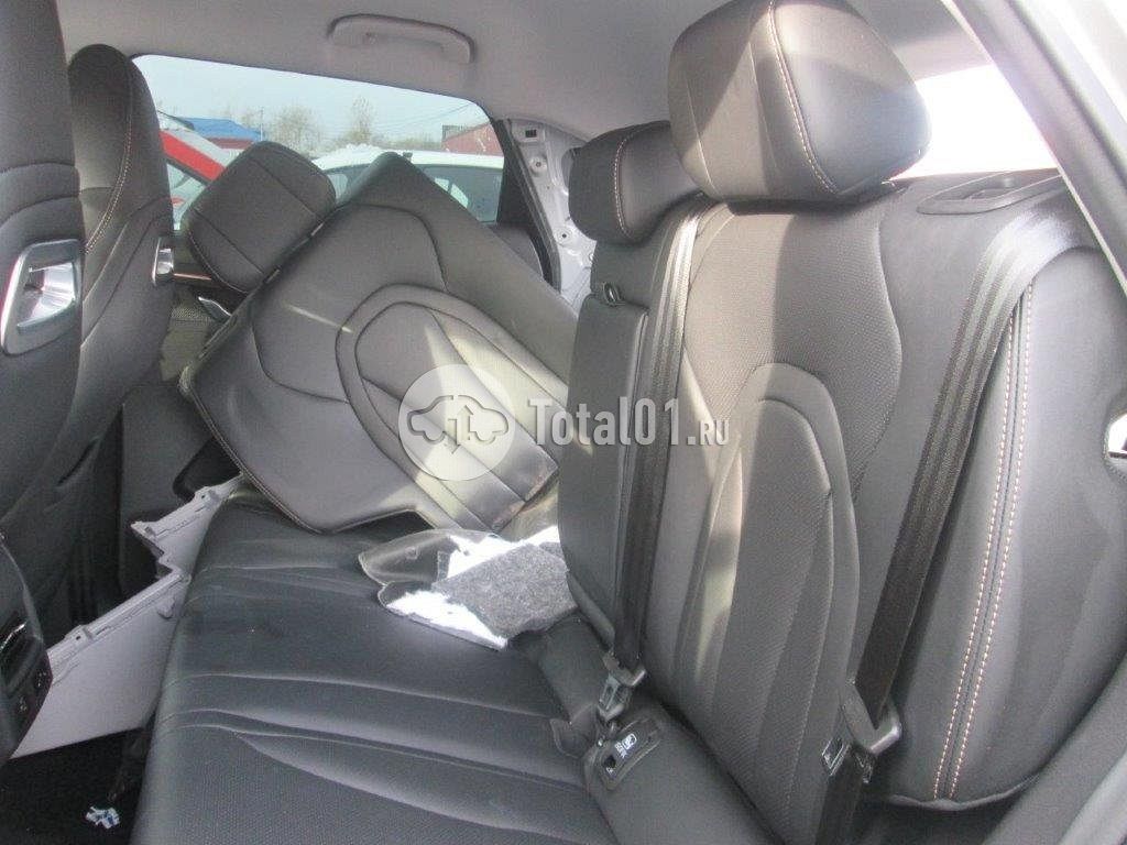 Фото OMODA C5 46