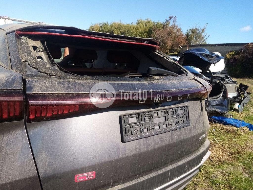 Фото OMODA C5 38