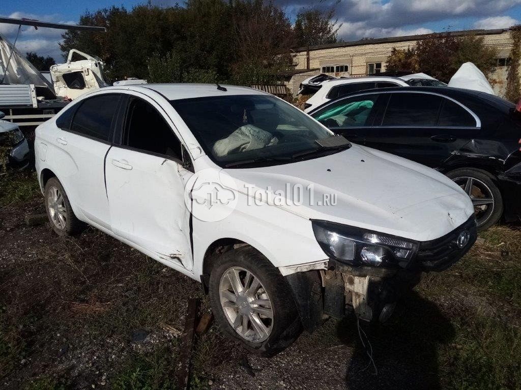 Фото ВАЗ (LADA) Vesta 14