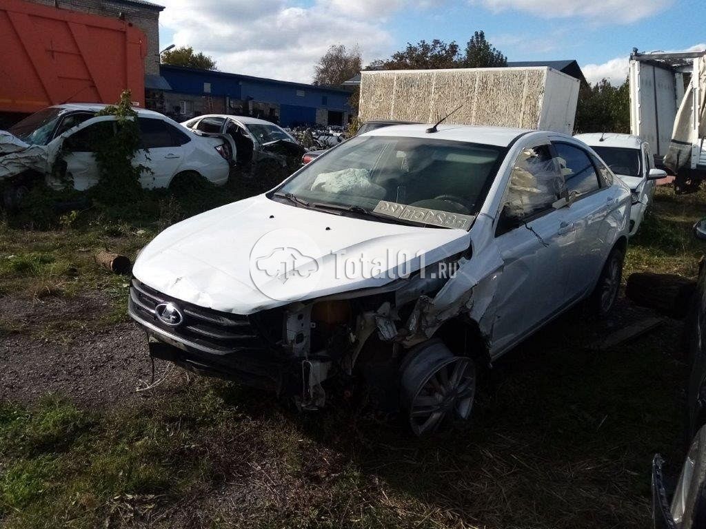 Фото ВАЗ (LADA) Vesta 16