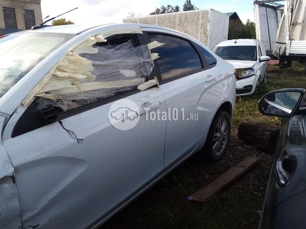 Фото ВАЗ (LADA) Vesta 26