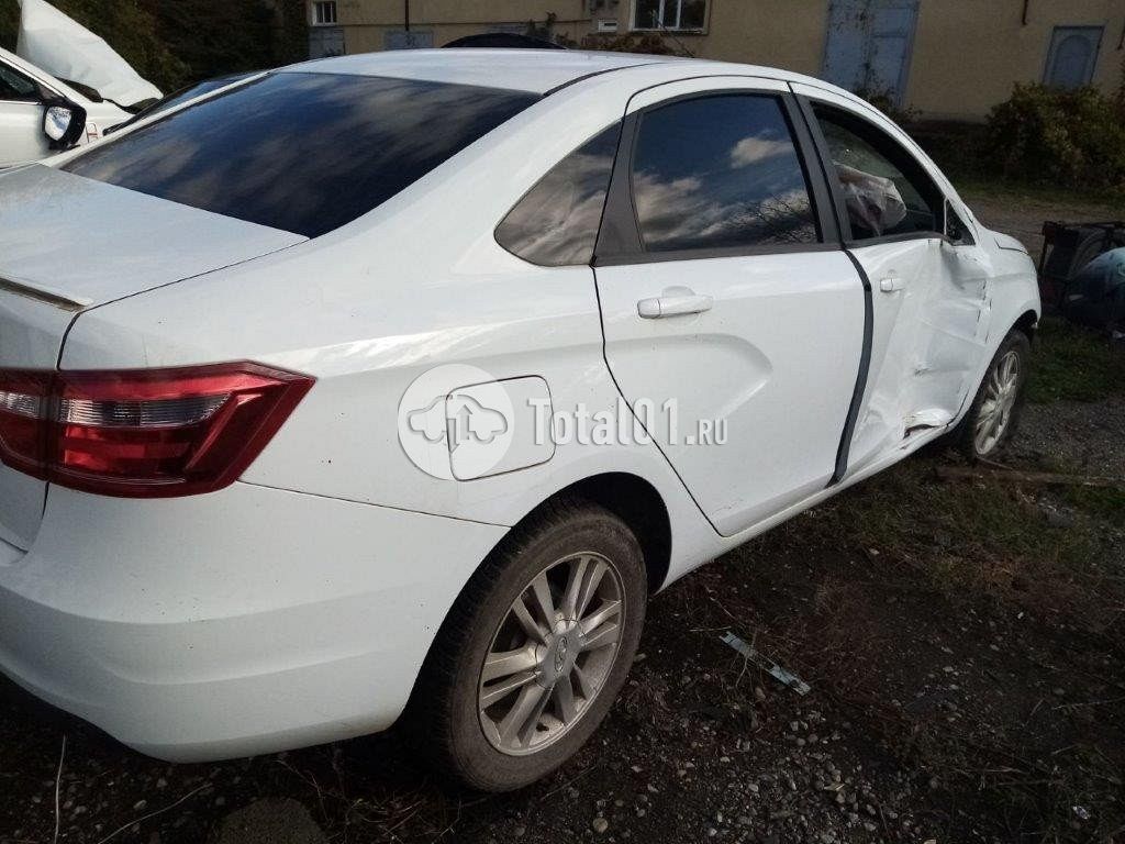 Фото ВАЗ (LADA) Vesta 148