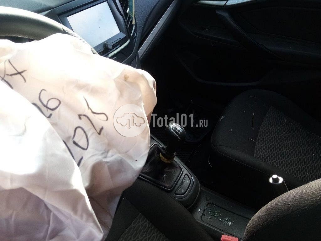 Фото ВАЗ (LADA) Vesta 270