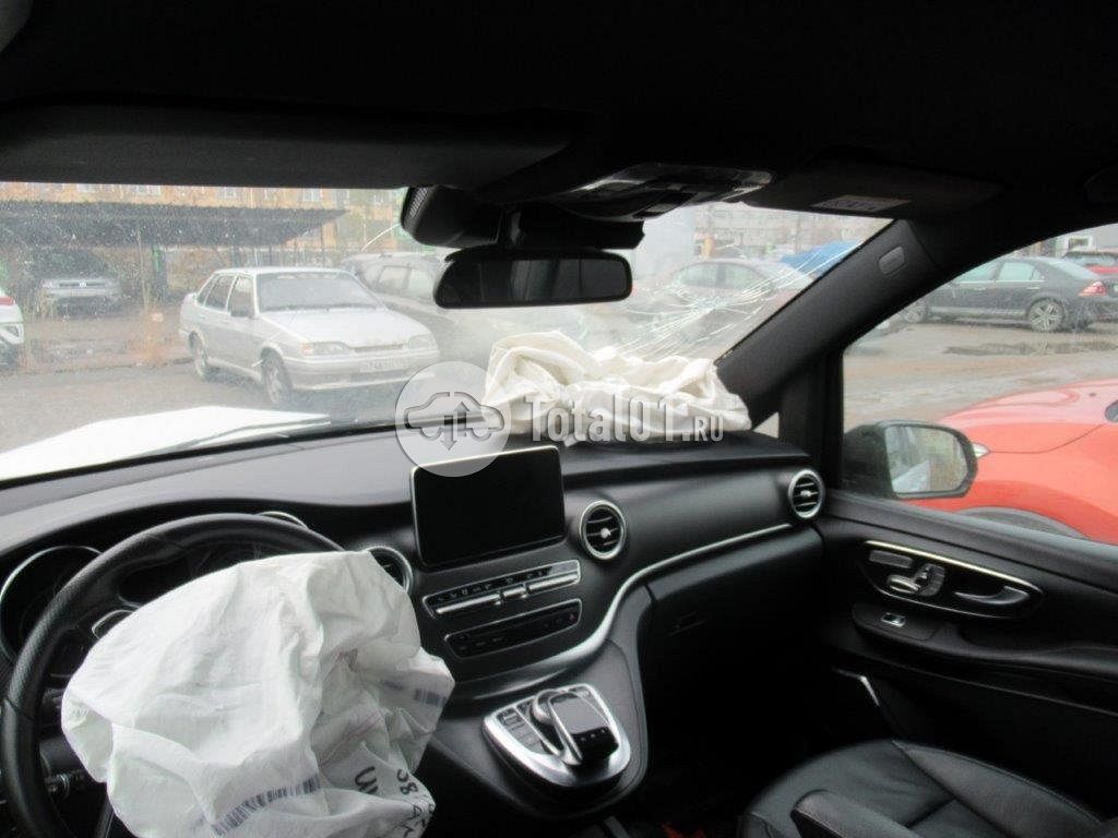 Фото Mercedes-Benz V-класс 56