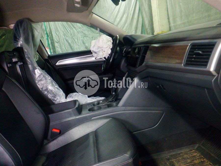 Фото Volkswagen Teramont 24