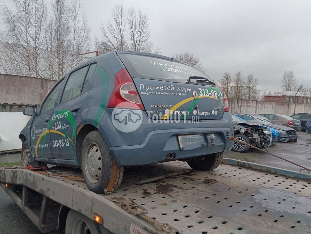 Фото Renault Sandero 28