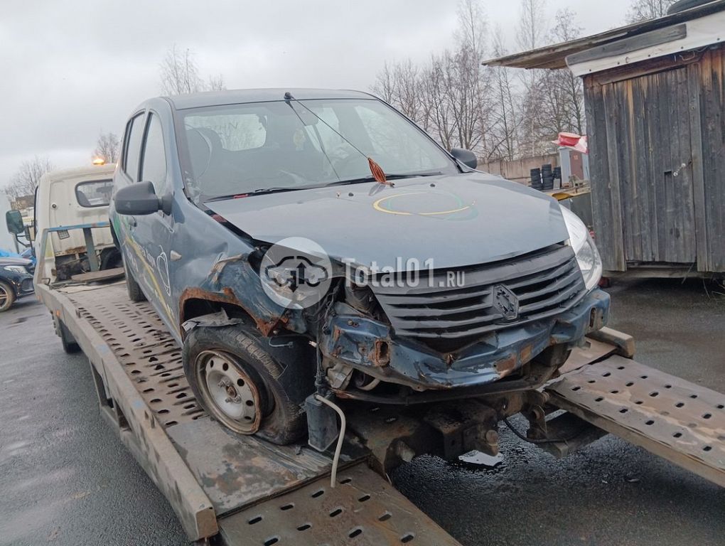 Фото Renault Sandero 36