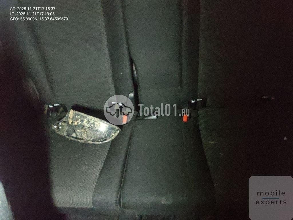 Фото Toyota RAV4 38