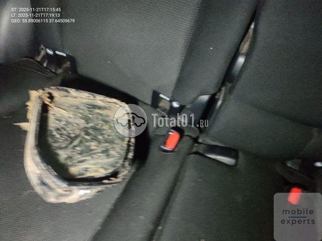 Фото Toyota RAV4 40