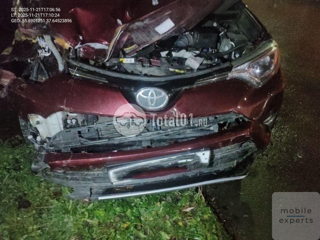 Фото Toyota RAV4 74