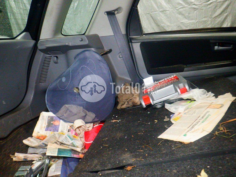 Фото Suzuki SX4 46