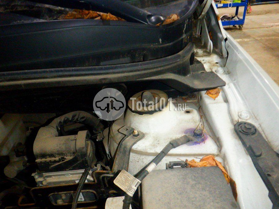 Фото Hyundai Solaris 180