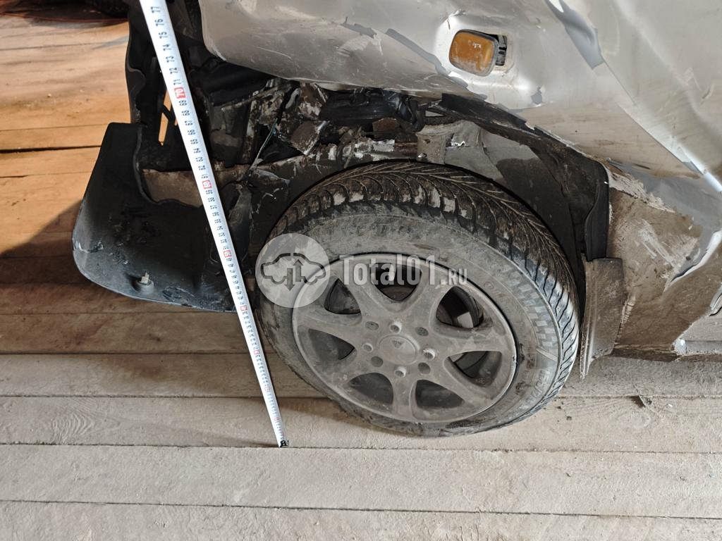 Фото Daihatsu Naked 18