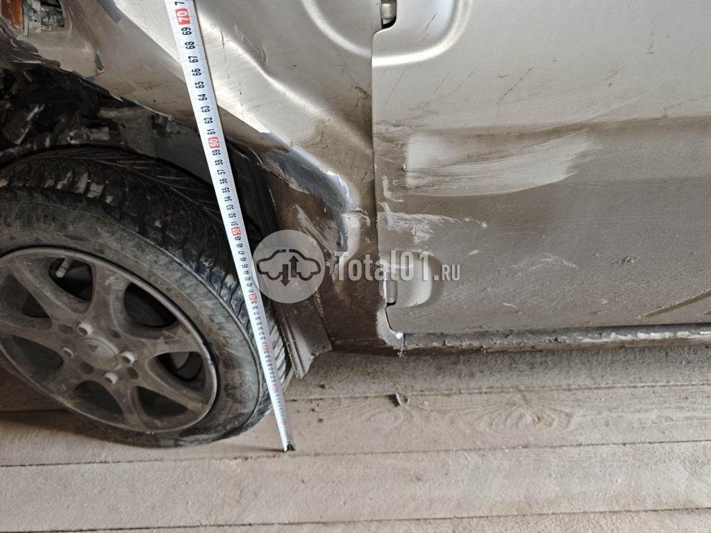 Фото Daihatsu Naked 20