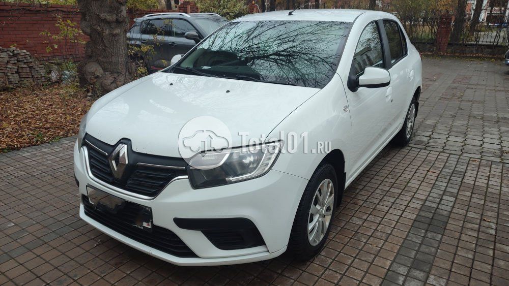 Фото Renault Logan 12