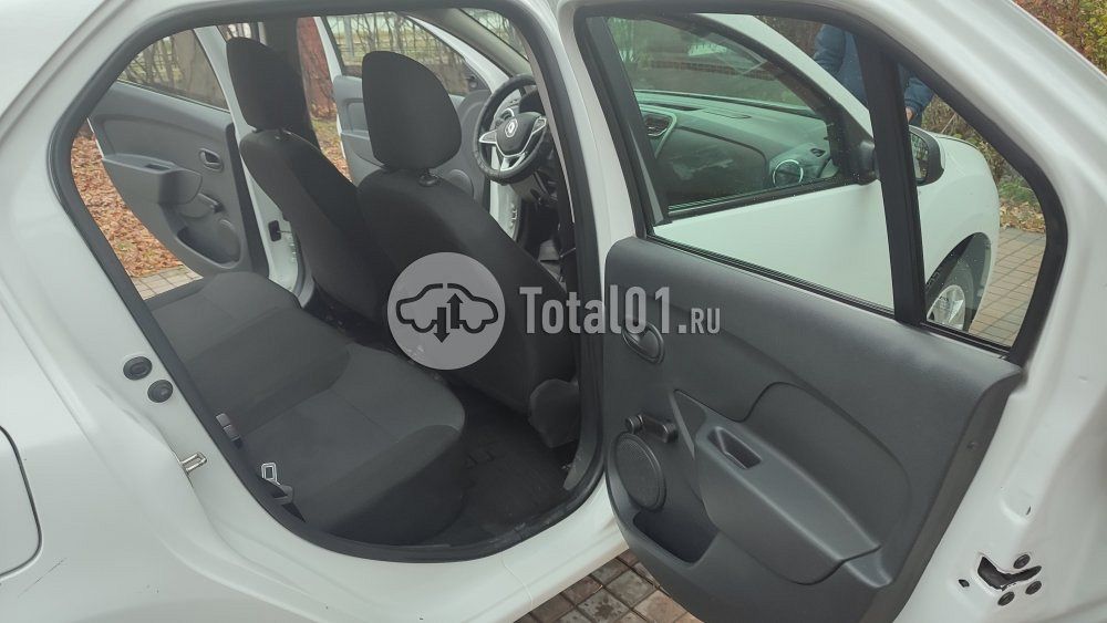 Фото Renault Logan 22