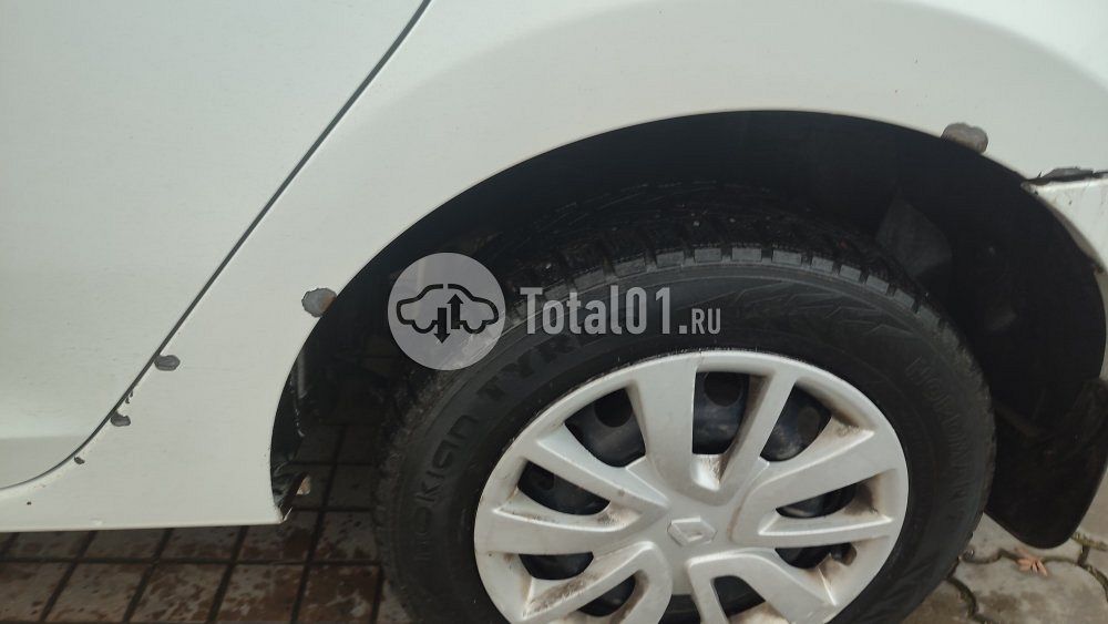 Фото Renault Logan 36