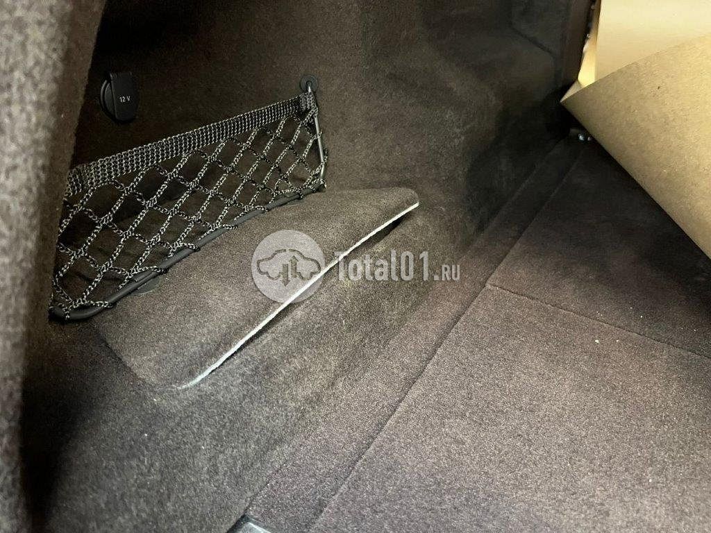 Фото Lamborghini Urus 24