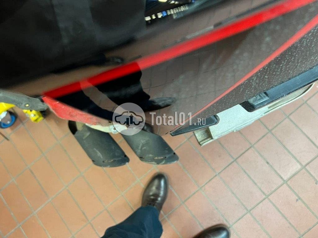 Фото Lamborghini Urus 86