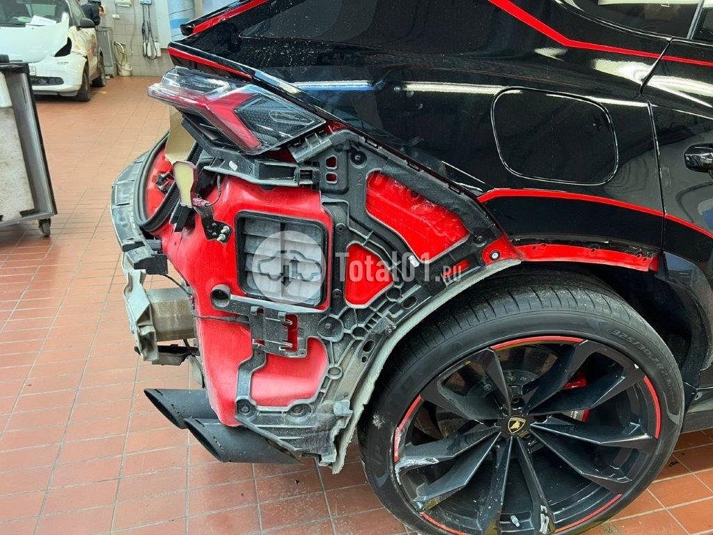 Фото Lamborghini Urus 124