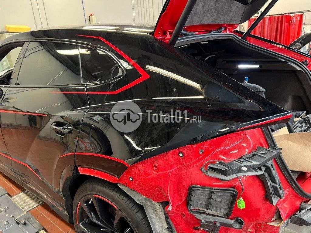 Фото Lamborghini Urus 146