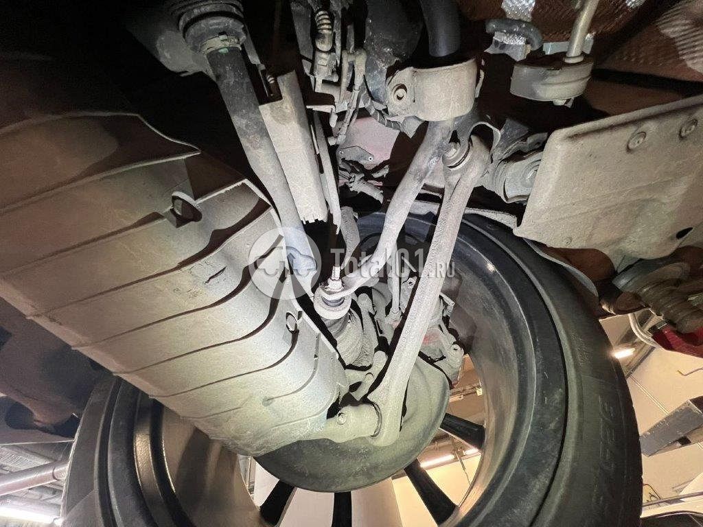 Фото Lamborghini Urus 336