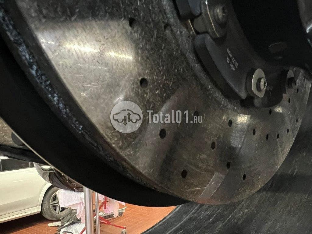 Фото Lamborghini Urus 376