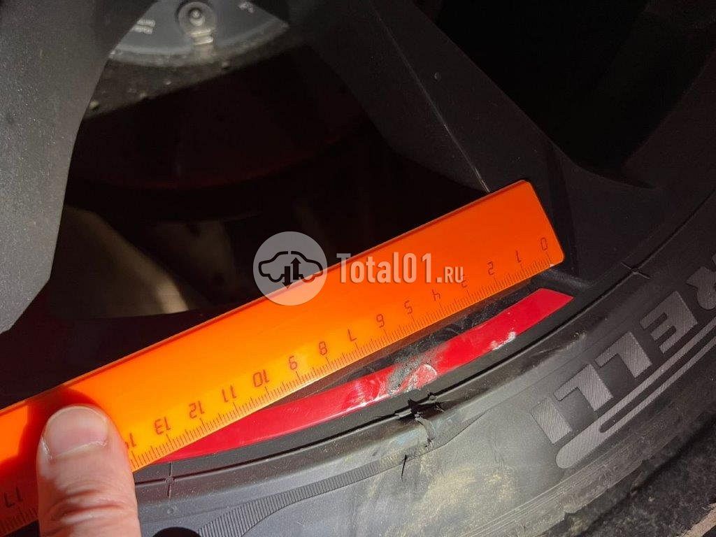 Фото Lamborghini Urus 392