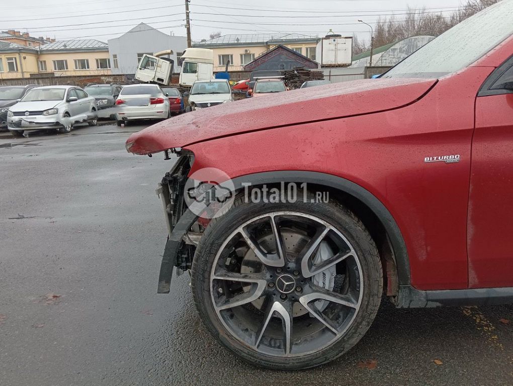 Фото Mercedes-Benz GLC-класс AMG 16