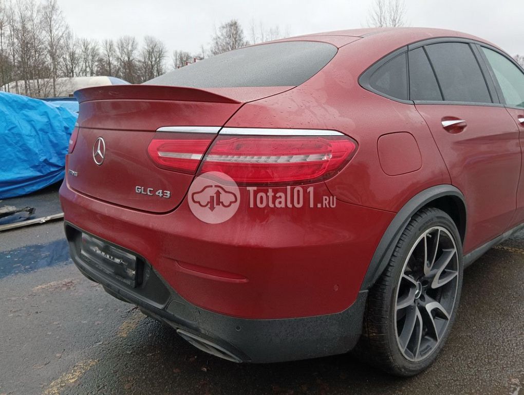 Фото Mercedes-Benz GLC-класс AMG 44