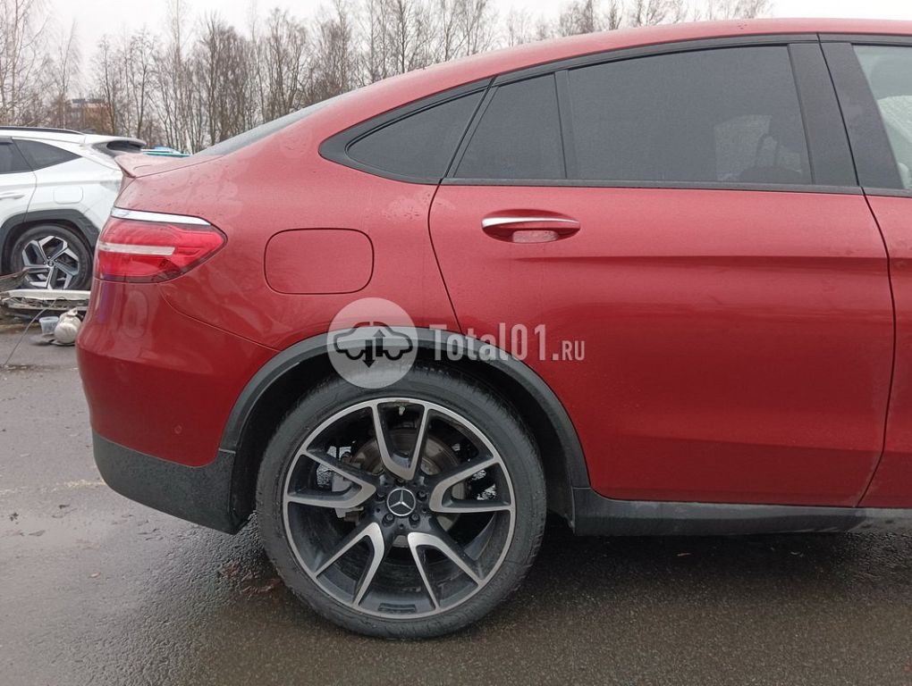 Фото Mercedes-Benz GLC-класс AMG 46
