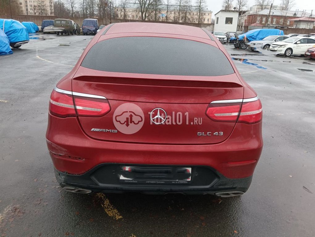 Фото Mercedes-Benz GLC-класс AMG 72