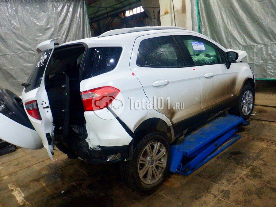 Фото Ford EcoSport 10