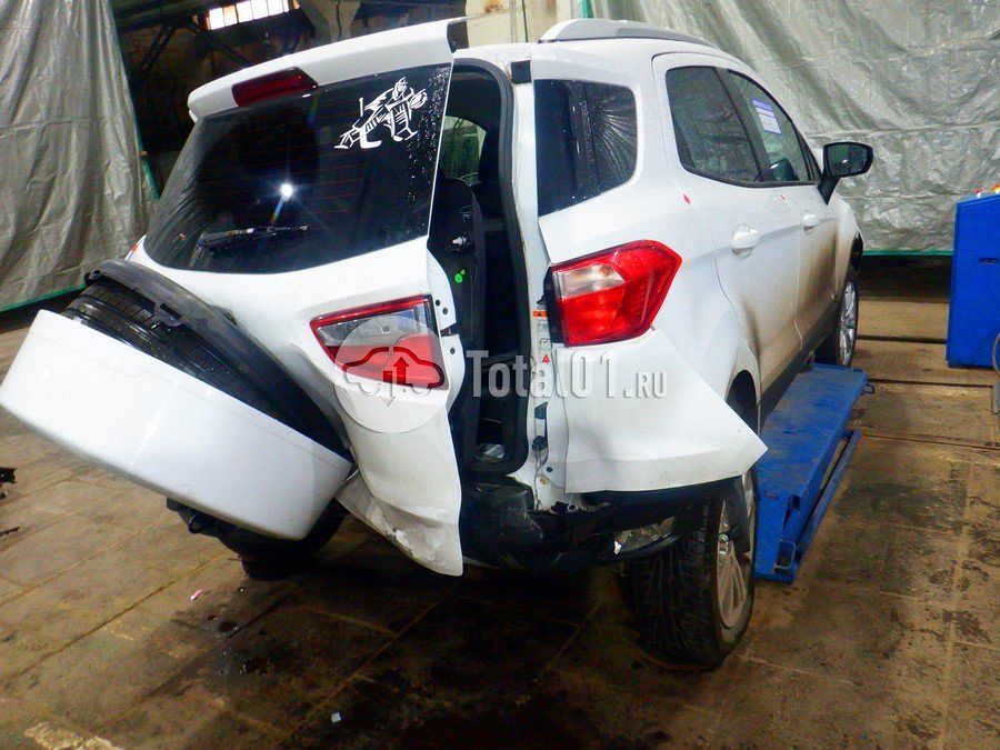 Фото Ford EcoSport 16