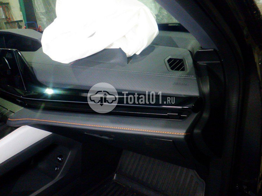 Фото Changan UNI-V 30