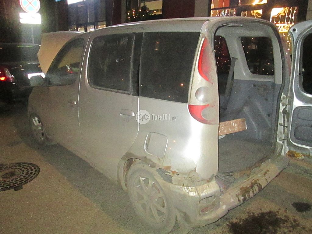 Фото Toyota Yaris 6