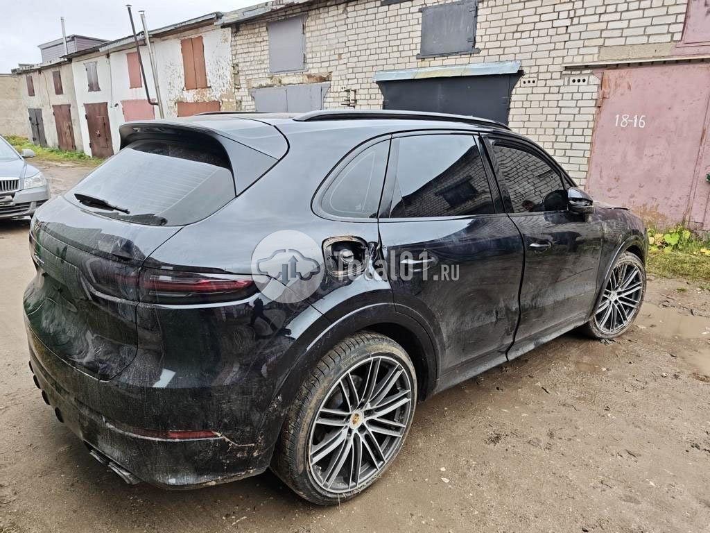Фото Porsche Cayenne 6