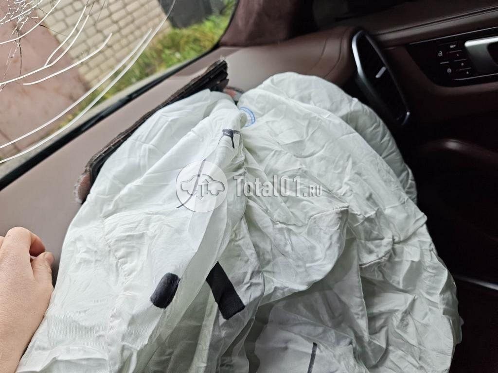 Фото Porsche Cayenne 30