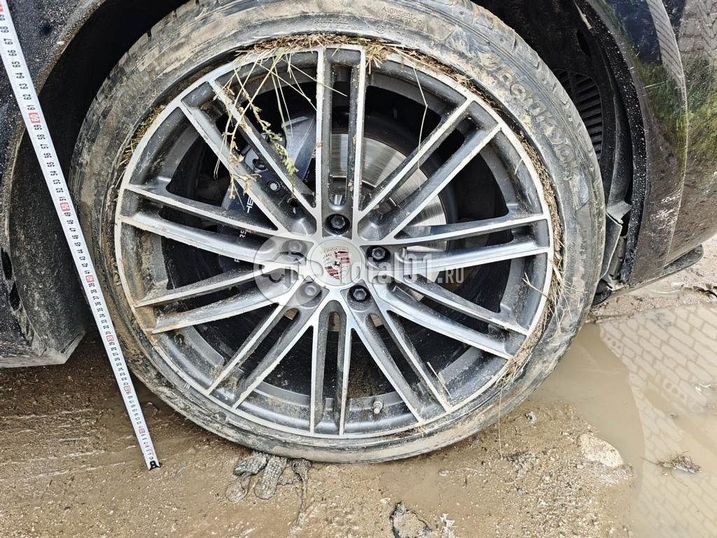 Фото Porsche Cayenne 364