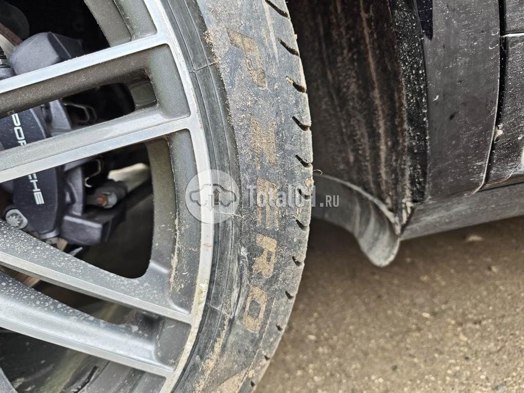 Фото Porsche Cayenne 682