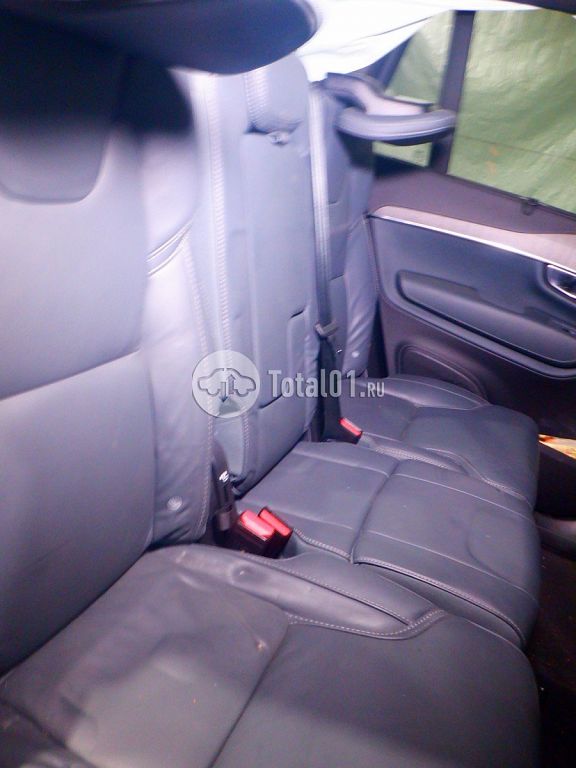 Фото Volvo XC90 52