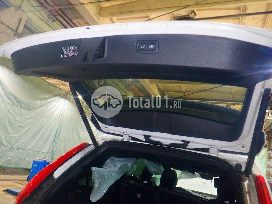 Фото Volvo XC90 66