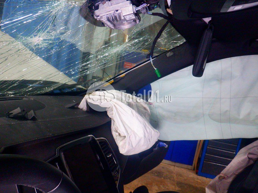 Фото Volvo XC90 116