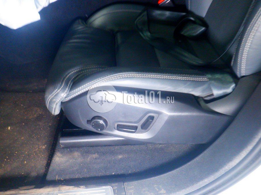 Фото Volvo XC90 126