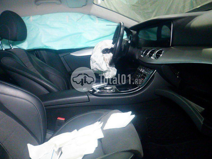 Фото Mercedes-Benz E220 28